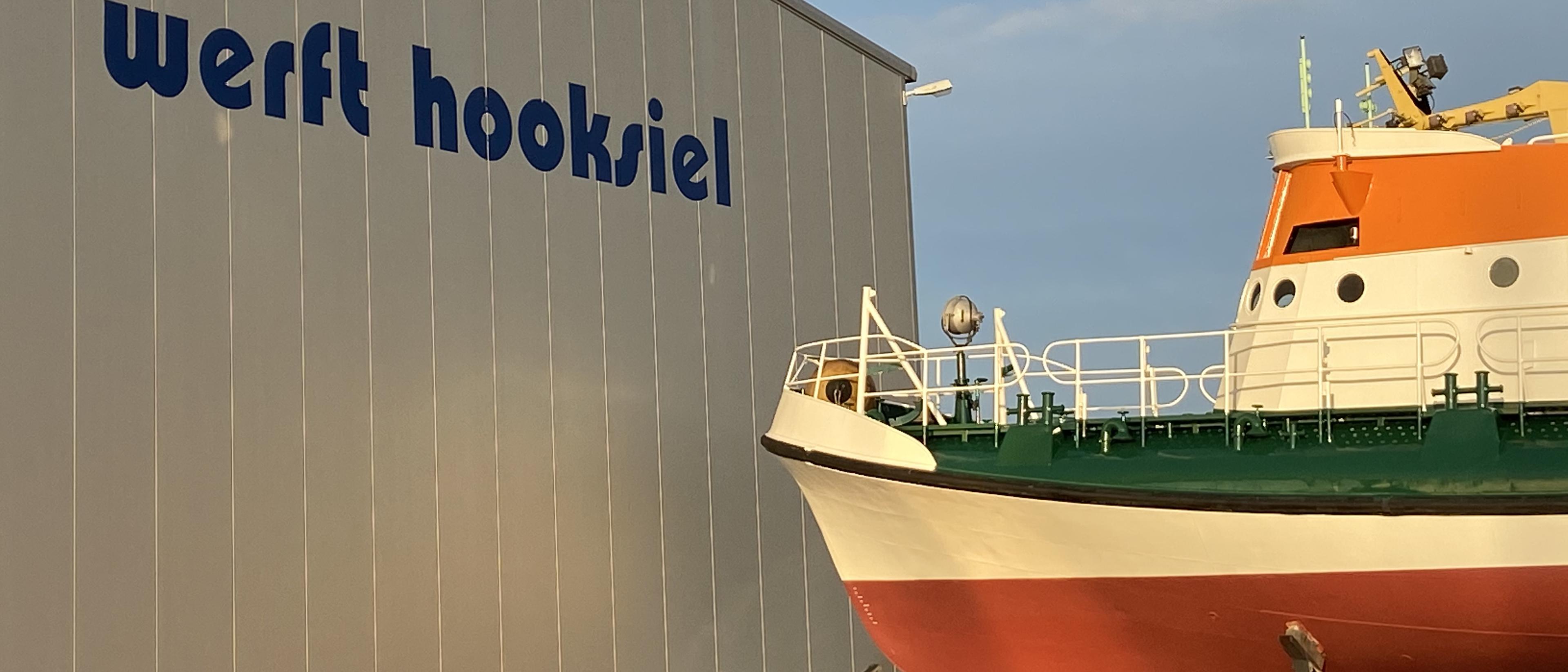 Werft Hooksiel GmbH & Co. KG